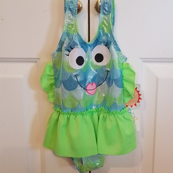 ✴5 for$20✴Baby girl swimsuit - Picture 2 of 7